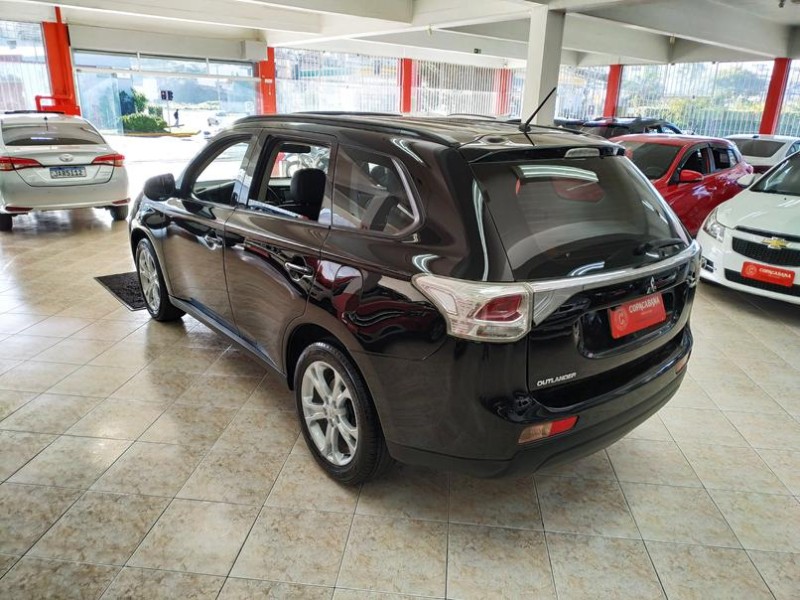 OUTLANDER 2.0 16V GASOLINA 4P AUTOMÁTICO - 2014 - CAXIAS DO SUL