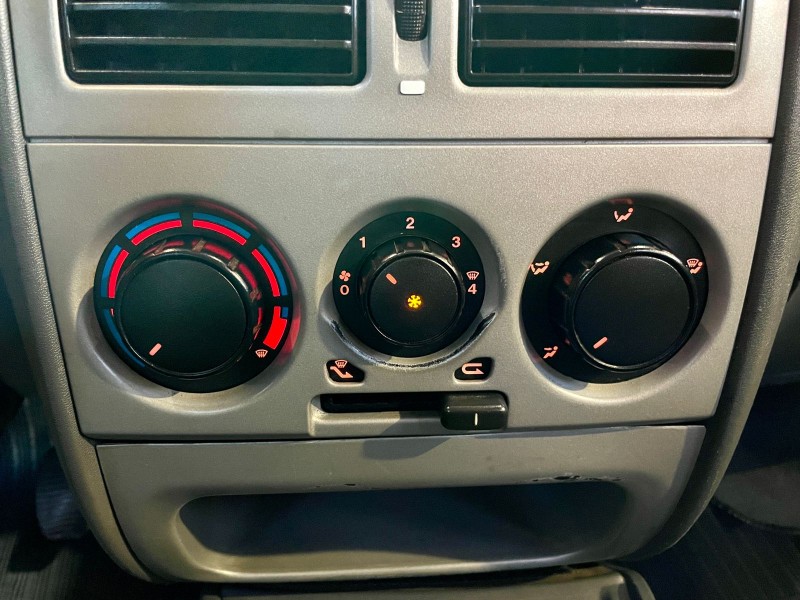 PALIO 1.8 MPI ADVENTURE LOCKER WEEKEND 16V FLEX 4P MANUAL - 2011 - TEUTôNIA