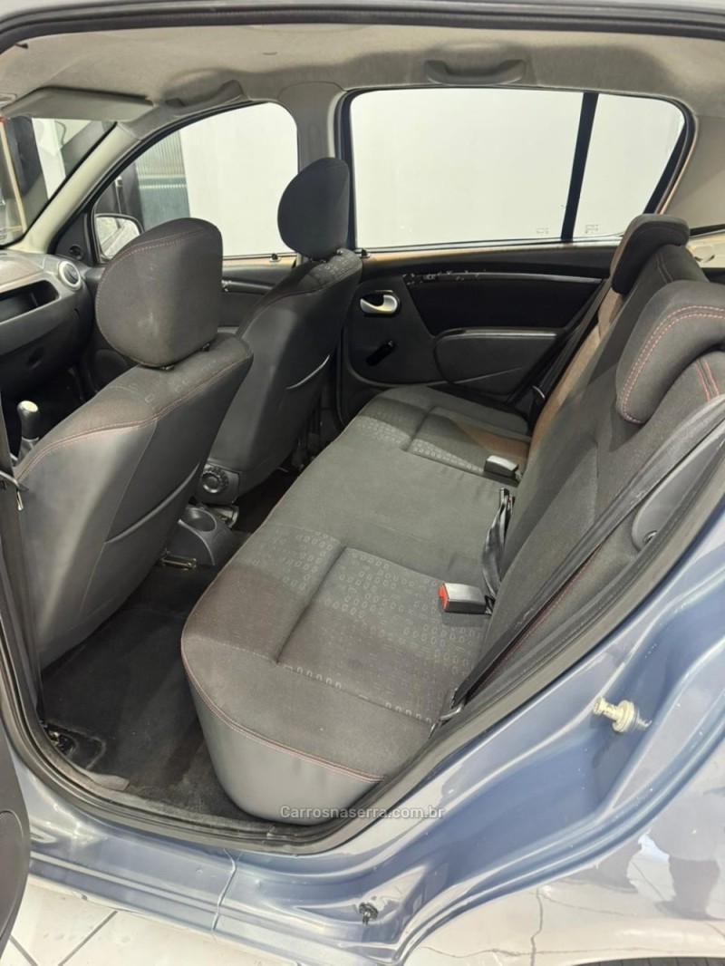 SANDERO 1.6 VIBE 8V FLEX 4P MANUAL - 2010 - CAXIAS DO SUL