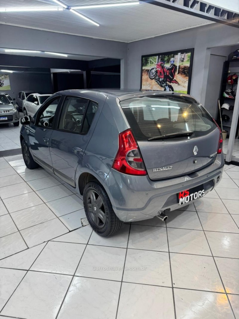 SANDERO 1.6 VIBE 8V FLEX 4P MANUAL - 2010 - CAXIAS DO SUL