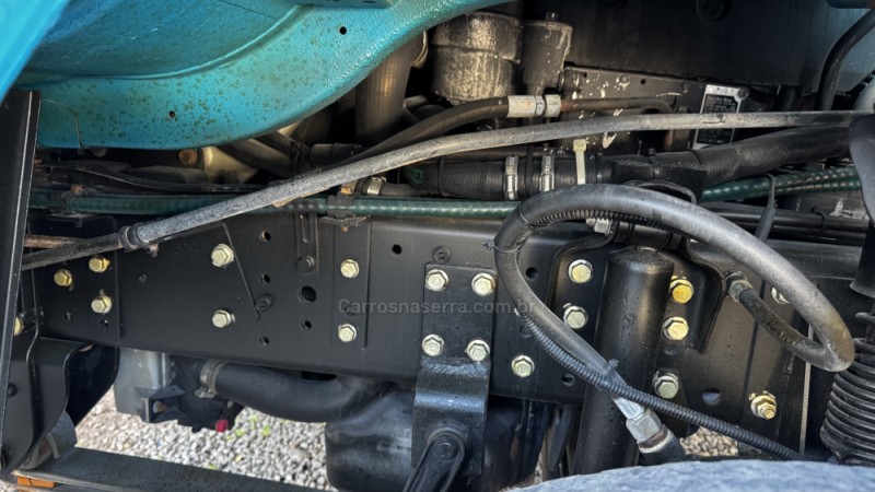 ACCELO 915 C - 2009 - GARIBALDI