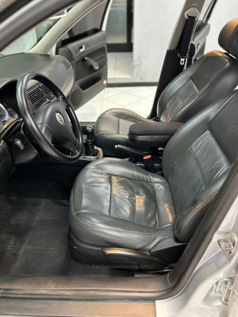 GOLF 1.6 MI 8V FLEX 4P MANUAL - 2008 - CAXIAS DO SUL