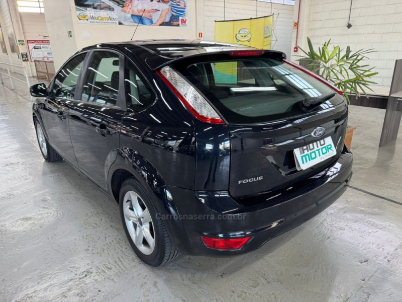 FOCUS 1.6 GLX 16V FLEX 4P MANUAL - 2013 - CAXIAS DO SUL