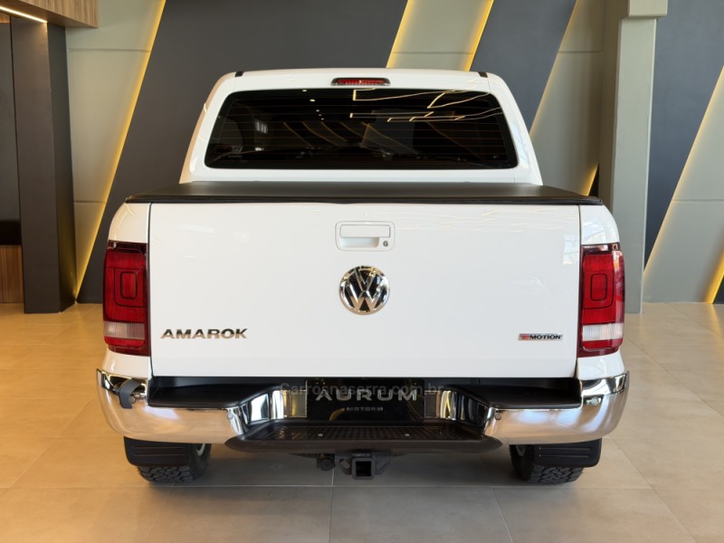 AMAROK 2.0 HIGHLINE 4X4 CD 16V TURBO INTERCOOLER DIESEL 4P AUTOMÁTICO - 2019 - CAXIAS DO SUL