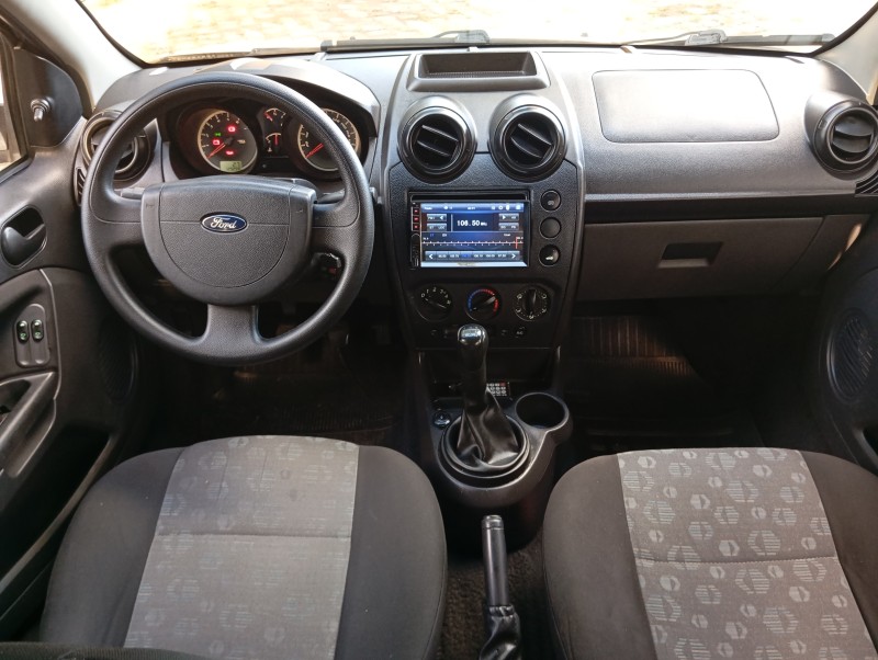 FIESTA 1.0 MPI CLASS 8V FLEX 4P MANUAL - 2011 - CAXIAS DO SUL