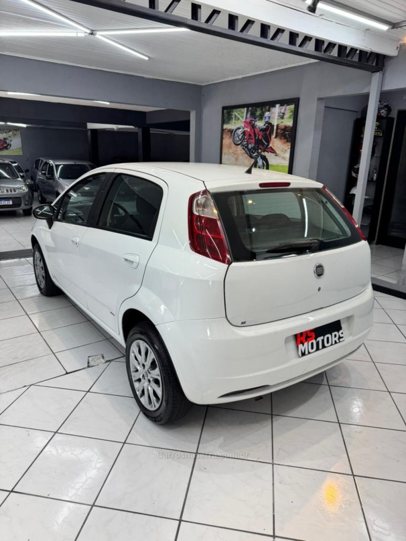 PUNTO 1.4 ATTRACTIVE ITALIA 8V FLEX 4P MANUAL - 2012 - CAXIAS DO SUL
