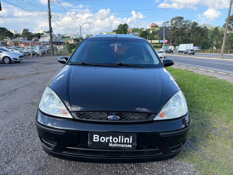 FOCUS 1.8 16V GASOLINA 4P MANUAL - 2003 - FARROUPILHA