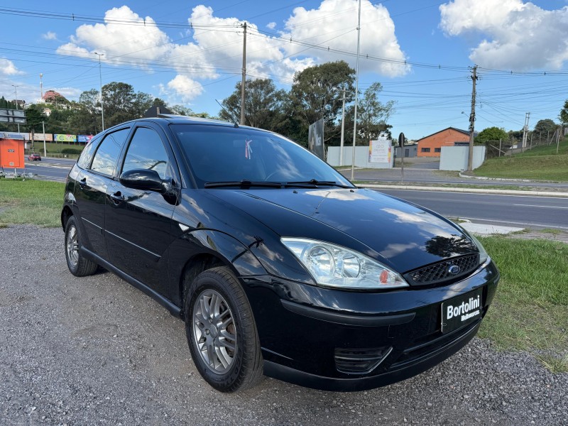 FOCUS 1.8 16V GASOLINA 4P MANUAL - 2003 - FARROUPILHA