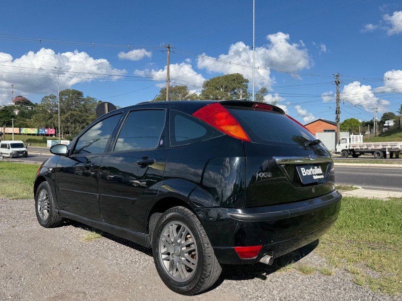 FOCUS 1.8 16V GASOLINA 4P MANUAL - 2003 - FARROUPILHA