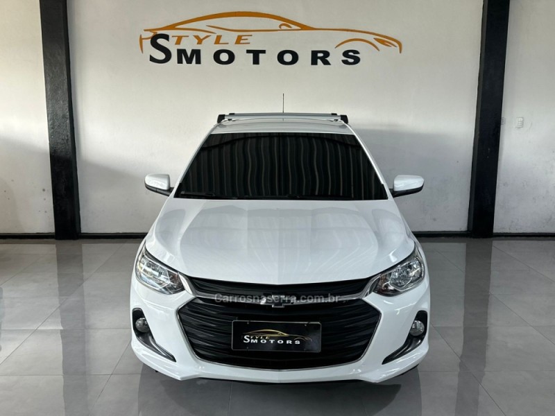ONIX 1.0 LTZ 12V TURBO FLEX 4P MANUAL - 2020 - NOVO HAMBURGO