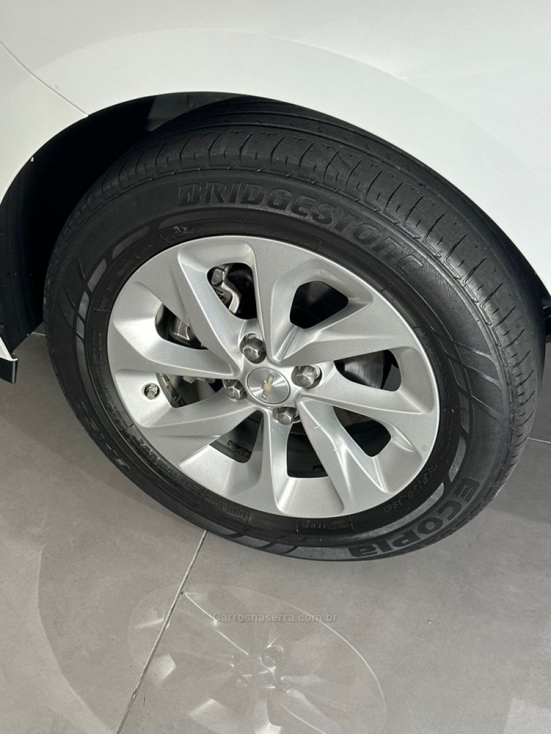 ONIX 1.0 LTZ 12V TURBO FLEX 4P MANUAL - 2020 - NOVO HAMBURGO