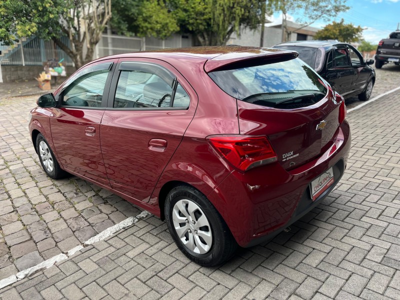 ONIX 1.0 LT 12V FLEX 4P MANUAL - 2019 - CAXIAS DO SUL