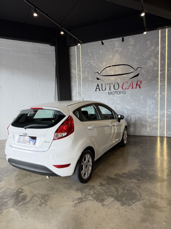 FIESTA 1.6 SE HATCH 16V FLEX 4P MANUAL - 2015 - CAXIAS DO SUL