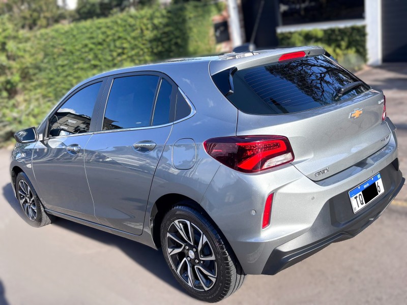 ONIX 1.0 PREMIER 12V TURBO FLEX 4P AUTOMÁTICO - 2026 - FARROUPILHA