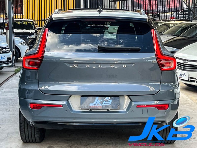 XC 40 P6 RECHARGE ELETRIC PLUS 4P AUTOMÁTICO - 2023 - NOVO HAMBURGO