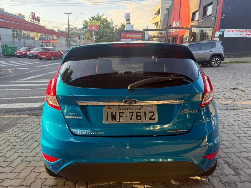 FIESTA 1.6 TITANIUM HATCH 16V FLEX 4P AUTOMÁTICO - 2015 - CAXIAS DO SUL