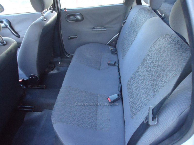 CLASSIC 1.0 MPFI VHC SUPER 8V GASOLINA 4P MANUAL - 2003 - SANTA CLARA DO SUL