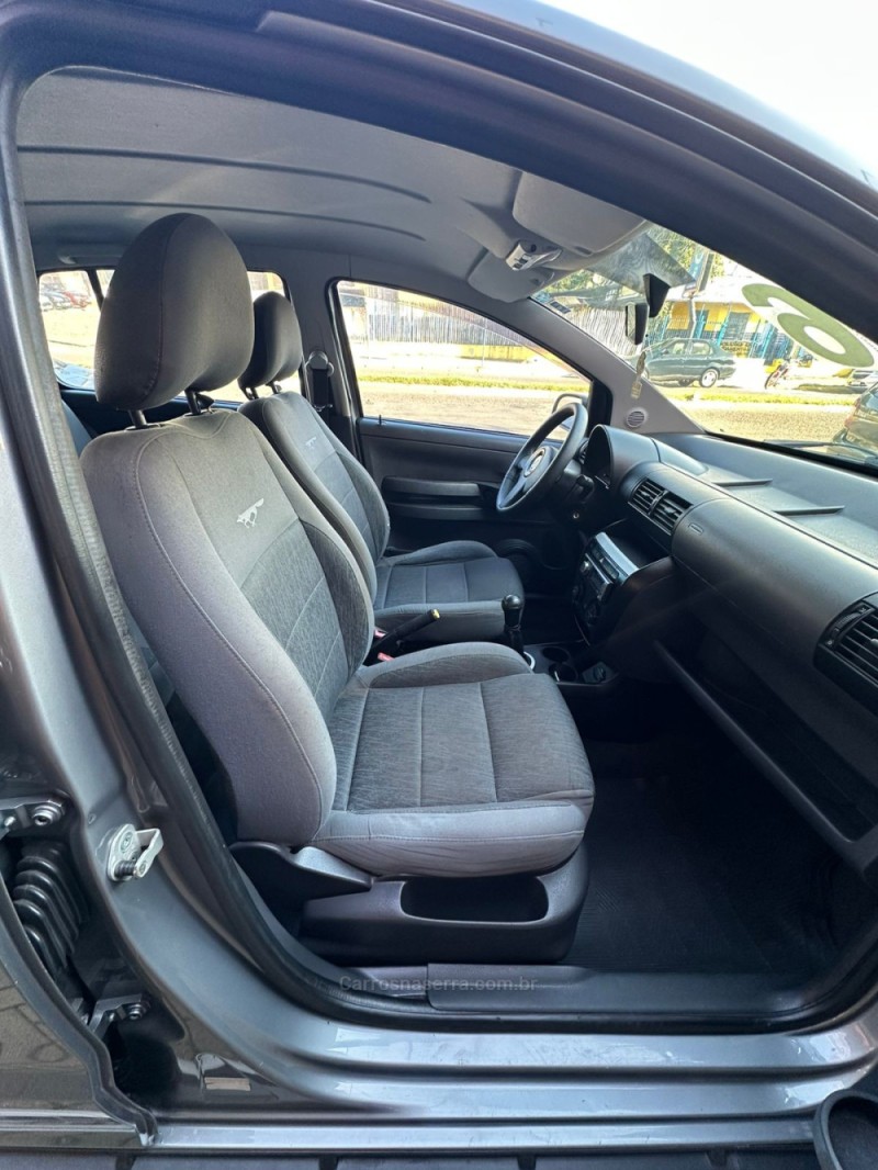 CROSSFOX 1.6 MI FLEX 8V 4P MANUAL - 2006 - PAROBé