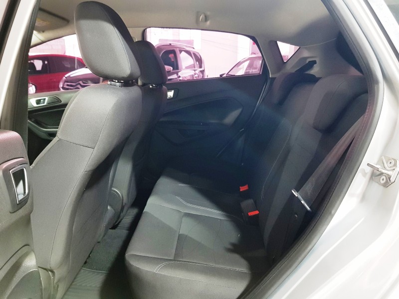 FIESTA 1.6 SE HATCH 16V FLEX 4P AUTOMÁTICO - 2014 - CAXIAS DO SUL