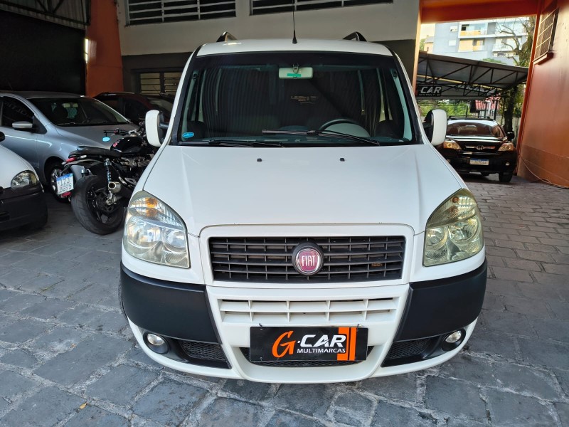 DOBLÓ 1.8 MPI ESSENCE 16V FLEX 4P MANUAL - 2013 - CAXIAS DO SUL