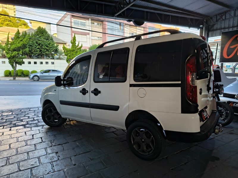 DOBLÓ 1.8 MPI ESSENCE 16V FLEX 4P MANUAL - 2013 - CAXIAS DO SUL