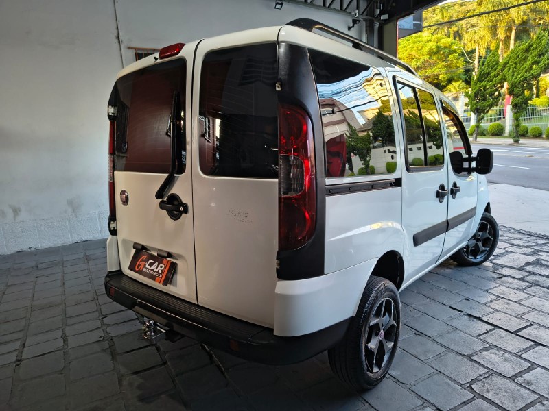 DOBLÓ 1.8 MPI ESSENCE 16V FLEX 4P MANUAL - 2013 - CAXIAS DO SUL