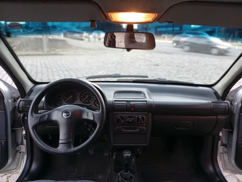 CORSA 1.0 MPFI SUPER WAGON 16V GASOLINA 4P MANUAL - 1999 - CAXIAS DO SUL