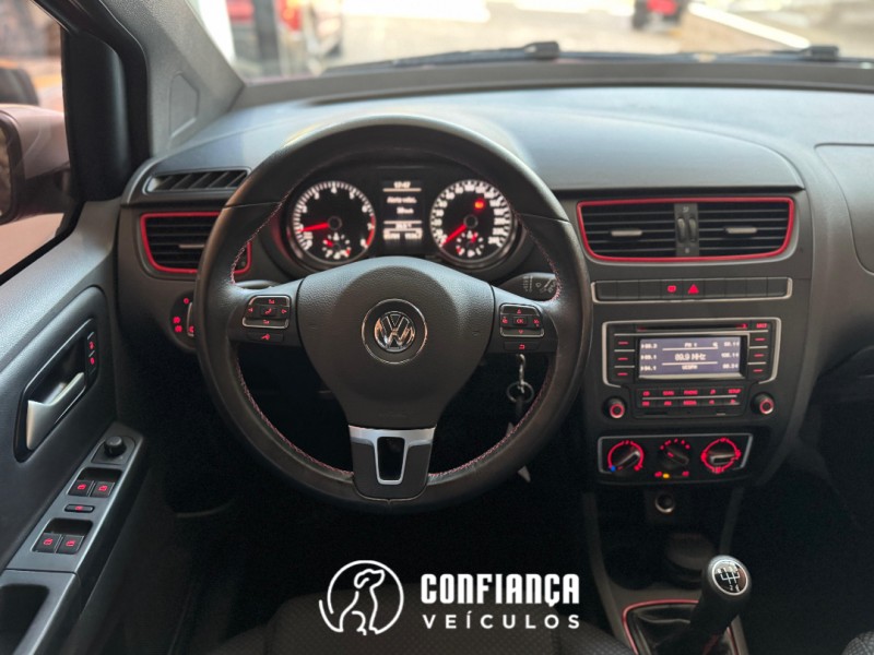 FOX 1.6 MI ROCK IN RIO 8V FLEX 4P MANUAL - 2014 - BENTO GONçALVES