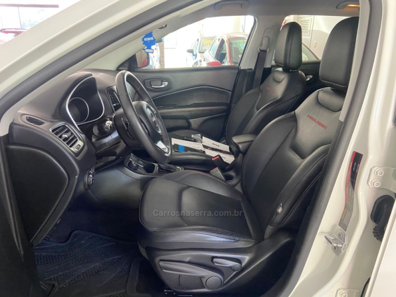 COMPASS 2.0 16V DIESEL TRAILHAWK 4X4 AUTOMÁTICO - 2017 - NOVA BASSANO