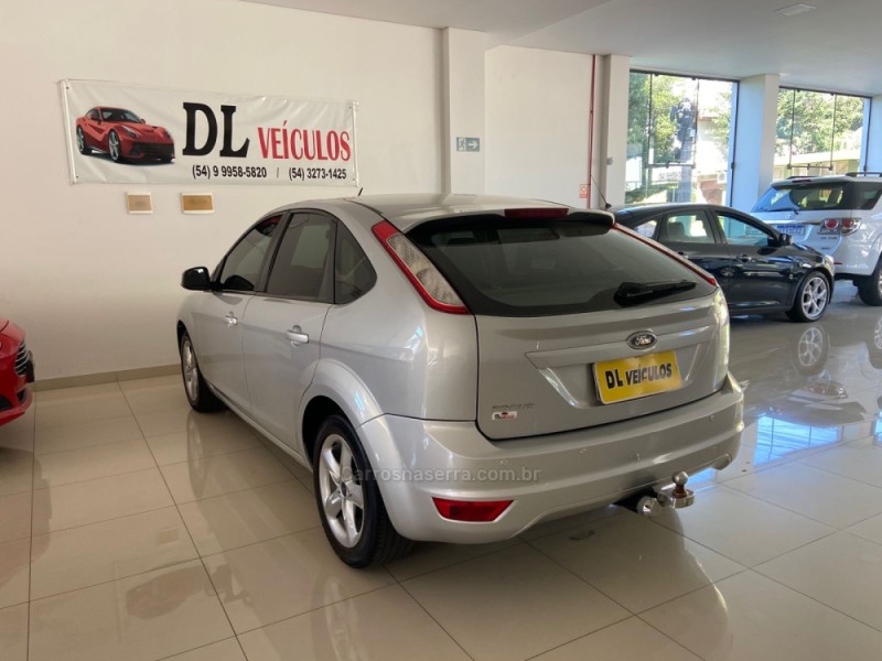 FOCUS 1.6 GL 16V FLEX 4P MANUAL - 2012 - NOVA BASSANO