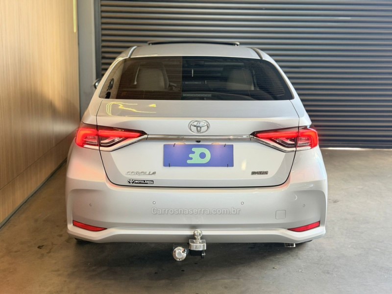 COROLLA 2.0 ALTIS PREMIUM 16V FLEX 4P AUTOMÁTICO - 2022 - LAJEADO