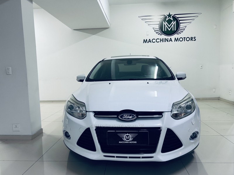 FOCUS 2.0 TITANIUM PLUS SEDAN 16V FLEX 4P AUTOMÁTICO - 2015 - CAXIAS DO SUL