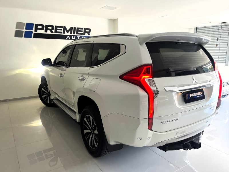 PAJERO SPORT 2.4 HPE-S 4X4 DIESEL 4P AUTOMÁTICO - 2020 - CAXIAS DO SUL