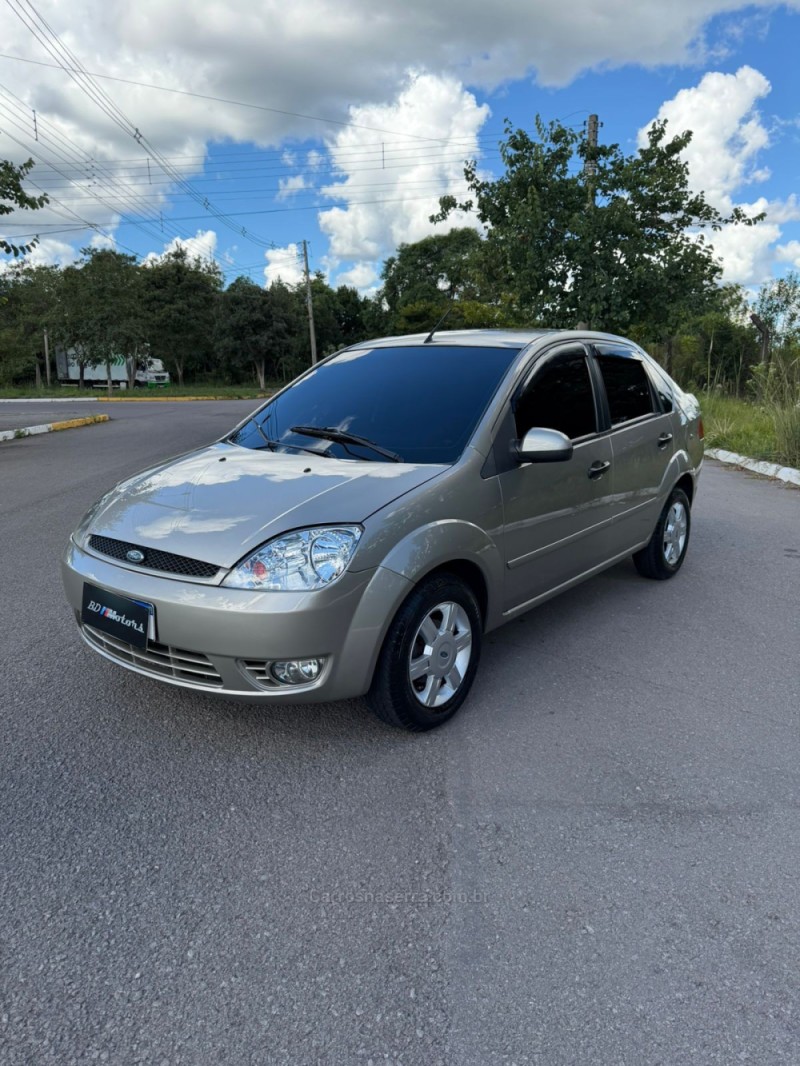 FIESTA 1.6 MPI SEDAN 8V FLEX 4P MANUAL