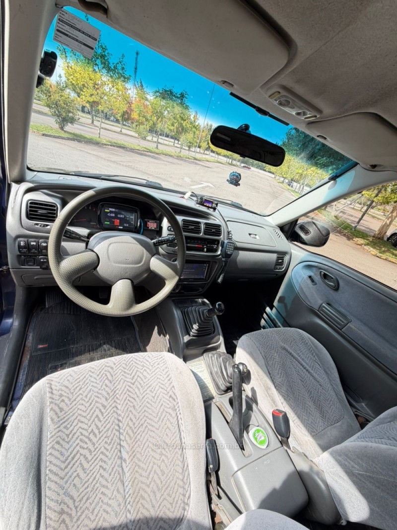 GRAND VITARA 1.6 4X4 16V GASOLINA 2P MANUAL - 2001 - FARROUPILHA