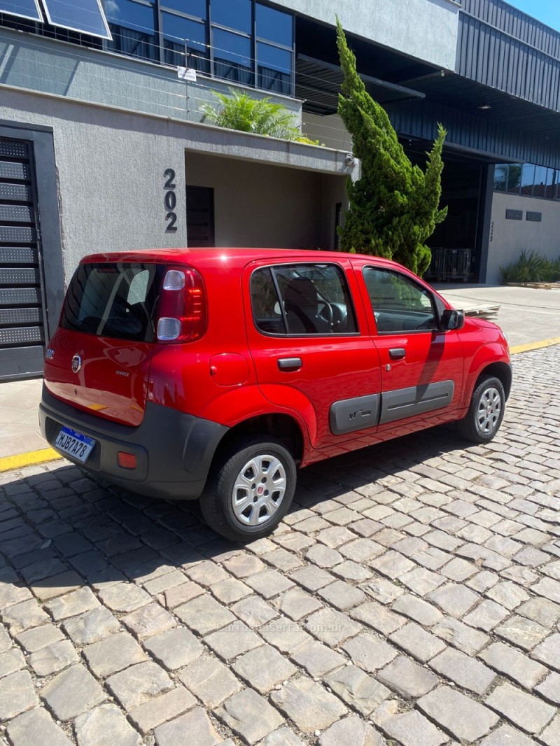 UNO 1.0 VIVACE 8V FLEX 4P MANUAL - 2012 - CAXIAS DO SUL