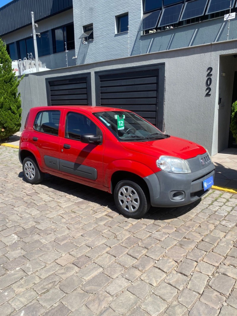UNO 1.0 VIVACE 8V FLEX 4P MANUAL - 2012 - CAXIAS DO SUL