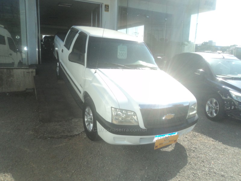 S10 2.8 4X2 CD 12V TURBO INTERCOOLER DIESEL 4P MANUAL - 2001 - FARROUPILHA