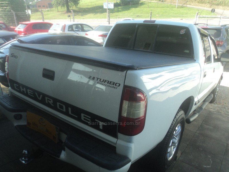 S10 2.8 4X2 CD 12V TURBO INTERCOOLER DIESEL 4P MANUAL - 2001 - FARROUPILHA