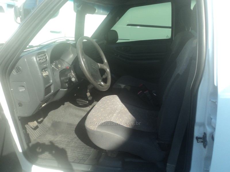 S10 2.8 4X2 CD 12V TURBO INTERCOOLER DIESEL 4P MANUAL - 2001 - FARROUPILHA