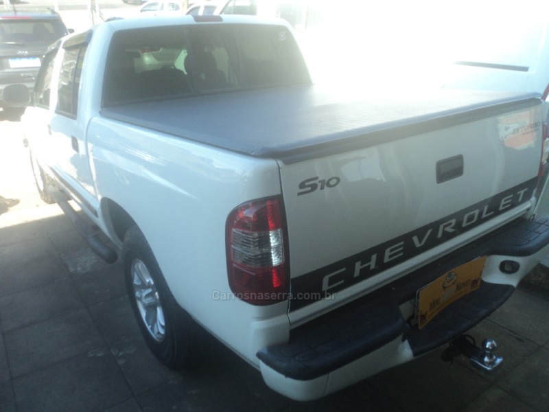 S10 2.8 4X2 CD 12V TURBO INTERCOOLER DIESEL 4P MANUAL - 2001 - FARROUPILHA