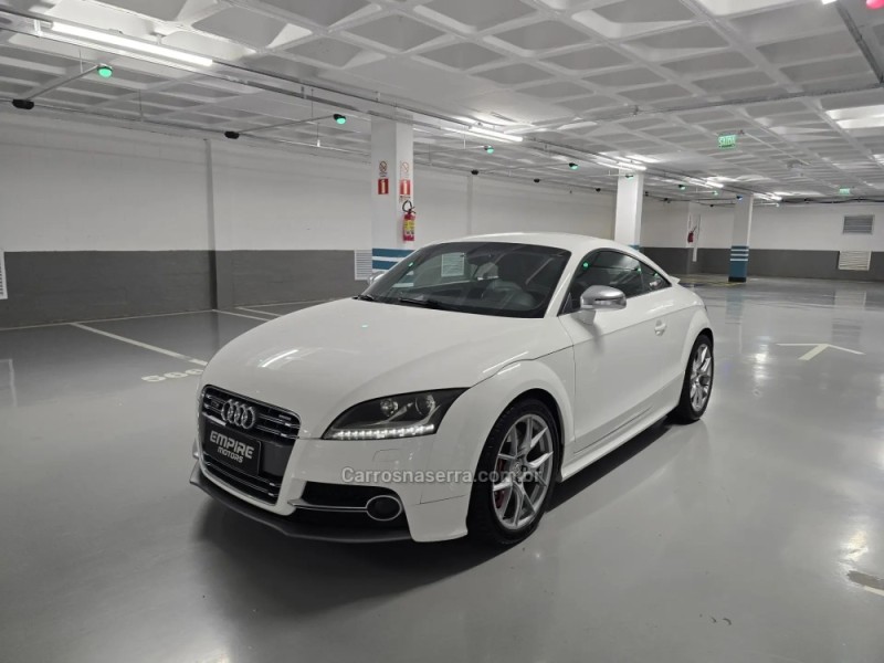 tts 2.0 tfsi coupe 16v gasolina 2p s tronic 2011 porto alegre