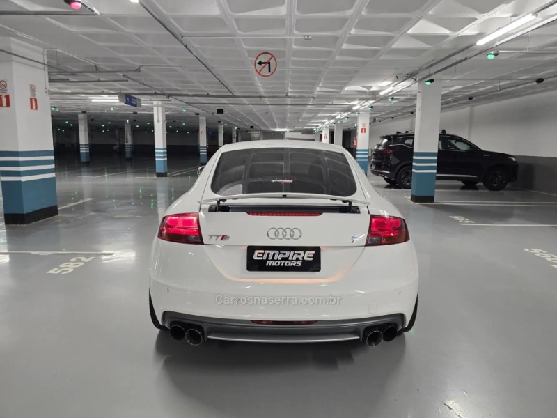 TTS 2.0 TFSI COUPÉ 16V GASOLINA 2P S-TRONIC - 2011 - PORTO ALEGRE