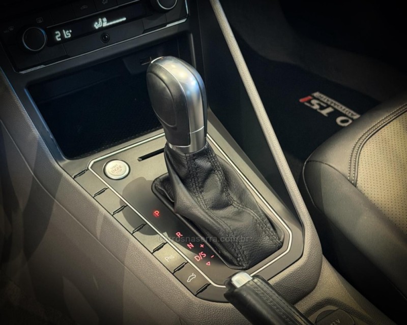 POLO 1.0	200 TSI HIGHLINE AUTOMÁTICO  - 2018 - GARIBALDI