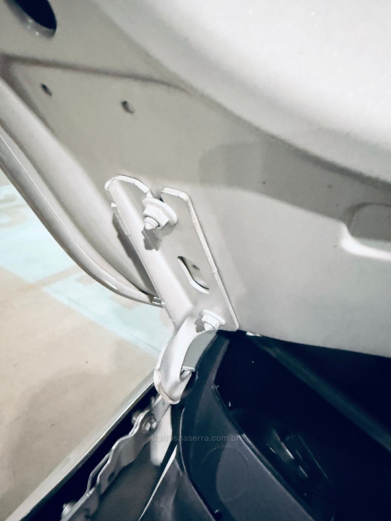 POLO 1.0 170 TSI 12V HIGHLINE FLEX 4P AUTOMÁTICO - 2020 - CAXIAS DO SUL