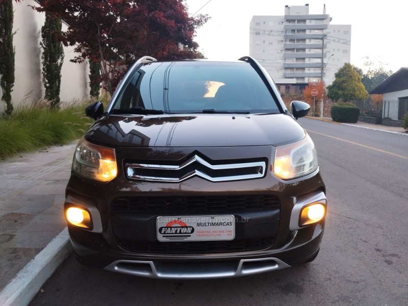 AIRCROSS 1.6 GLX 16V FLEX 4P MANUAL - 2012 - FARROUPILHA