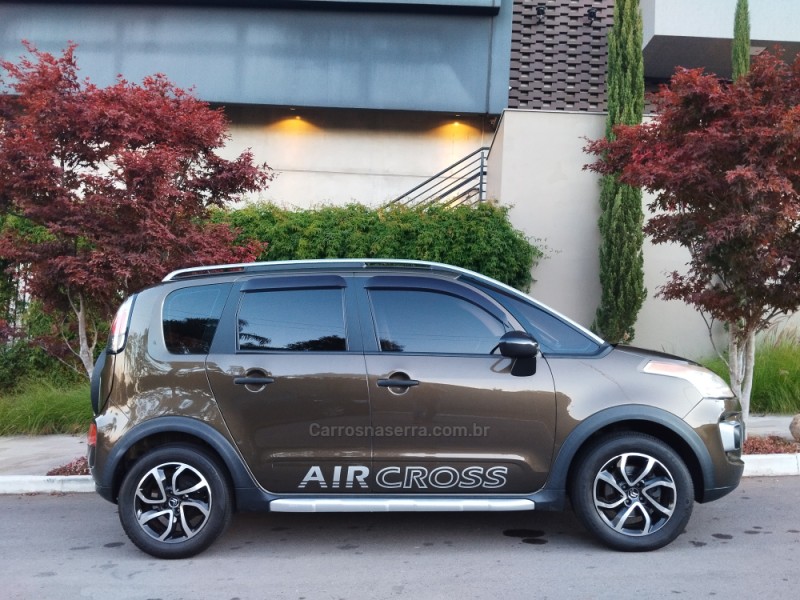 AIRCROSS 1.6 GLX 16V FLEX 4P MANUAL - 2012 - FARROUPILHA