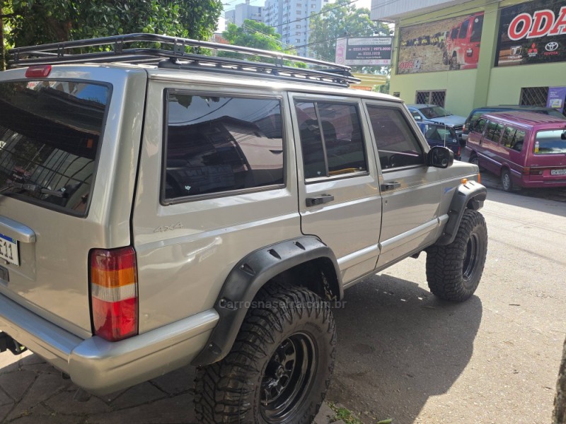 CHEROKEE 2.8 SPORT 4X4 TURBO DIESEL 4P AUTOMÁTICO - 2000 - CAXIAS DO SUL