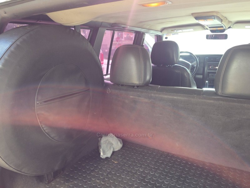 CHEROKEE 2.8 SPORT 4X4 TURBO DIESEL 4P AUTOMÁTICO - 2000 - CAXIAS DO SUL