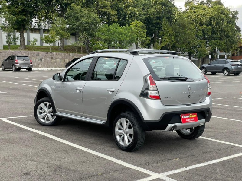 SANDERO 1.6 STEPWAY 8V FLEX 4P MANUAL - 2014 - CAXIAS DO SUL